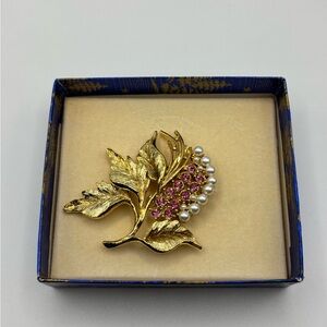 Gerry’s Gold and Pink Leaf pin